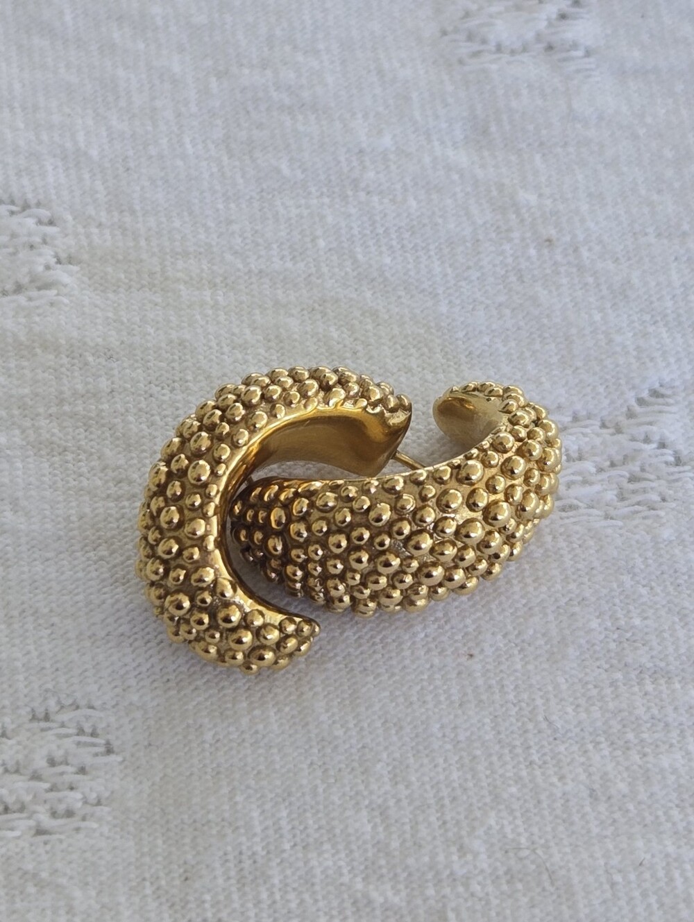 14K Gold Vintage Textured Polkadot Dome Earrings